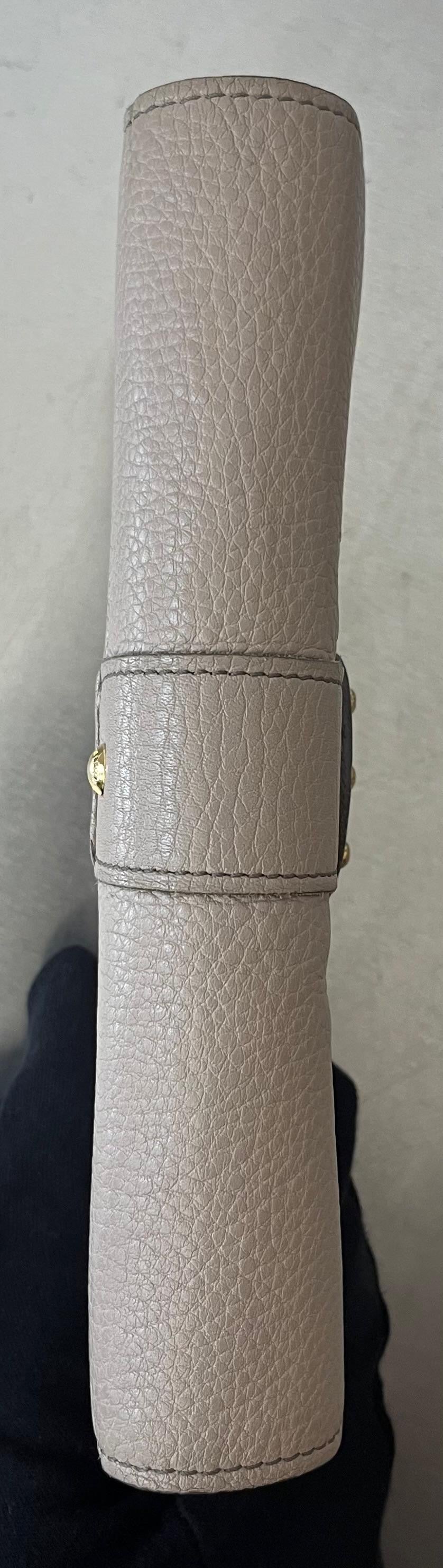 Louis Vuitton Amelia Mahina Leder