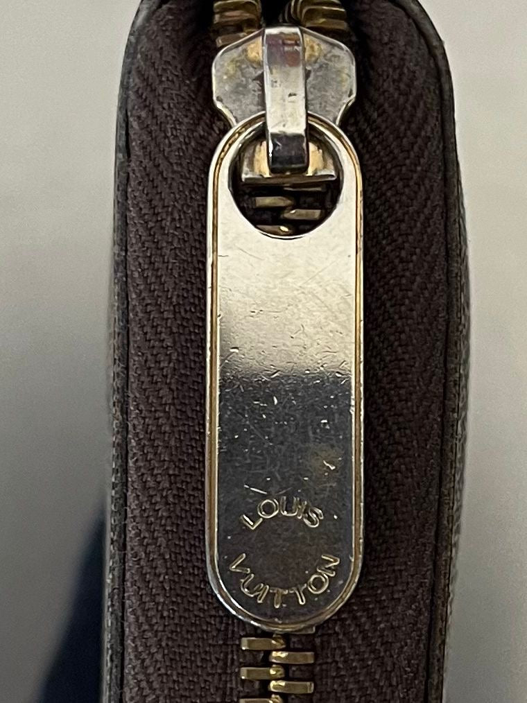 Louis Vuitton Zippy Organizer Damier