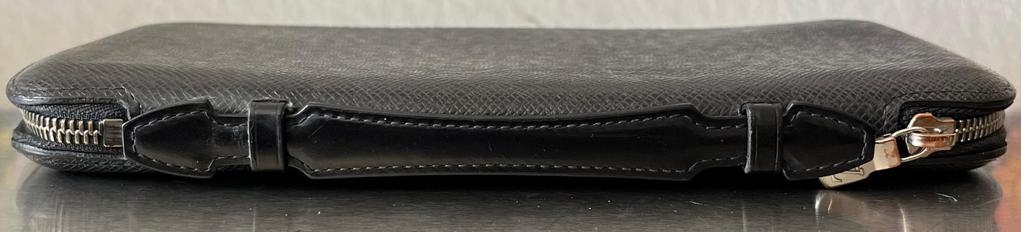 Louis Vuitton Atoll Organizer Taiga