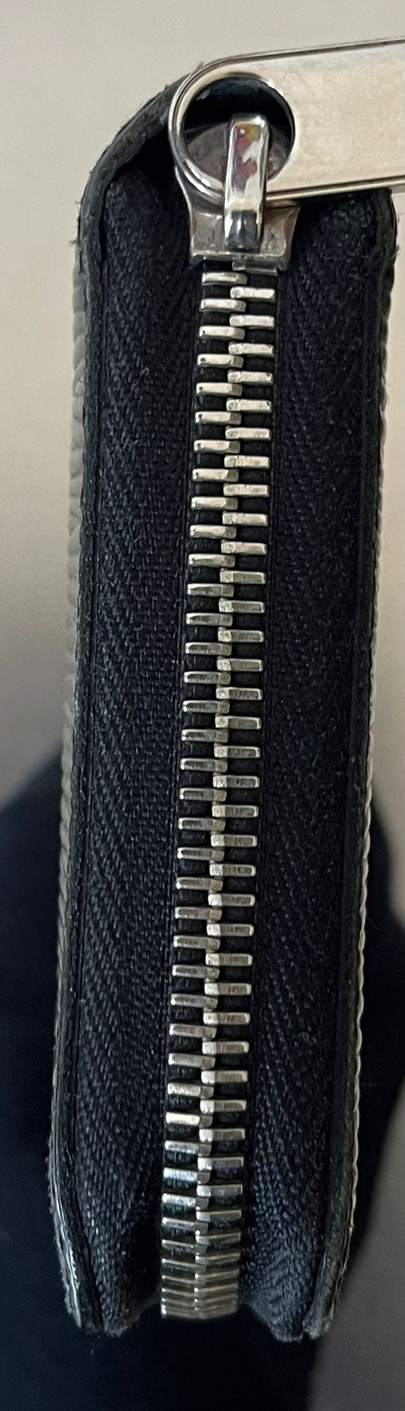 Louis Vuitton Zippy Epi Electric Leder