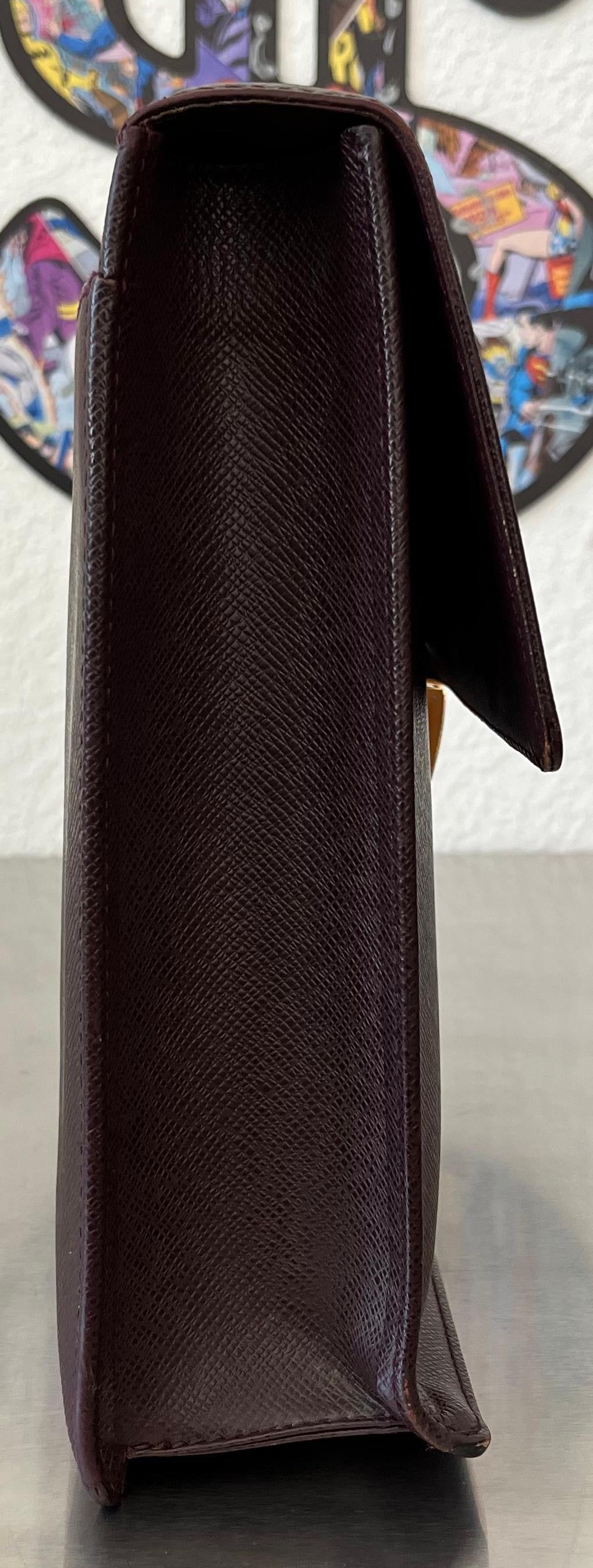 Louis Vuitton Angara Taiga