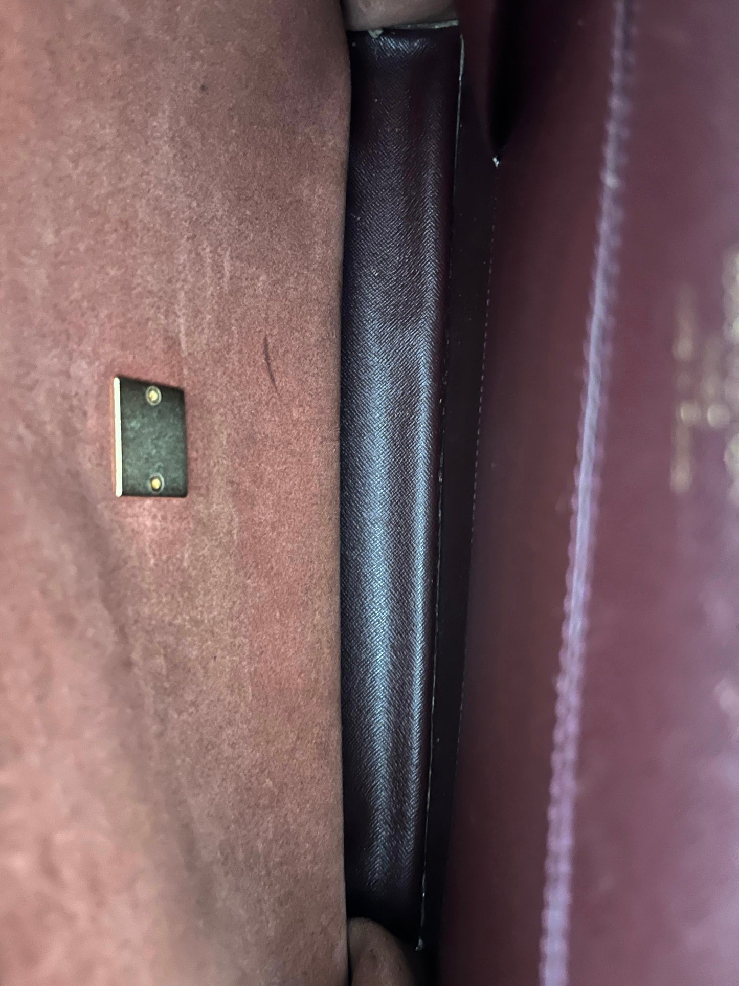 Louis Vuitton Angara Taiga