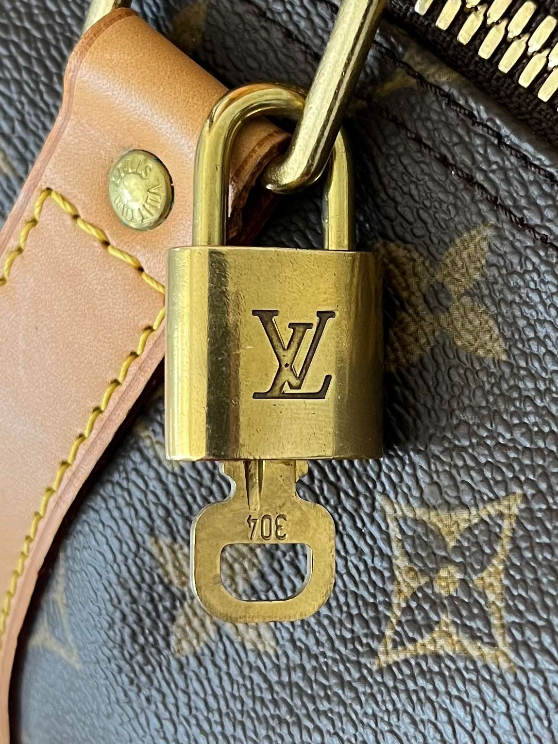 Louis Vuitton Keepall 55