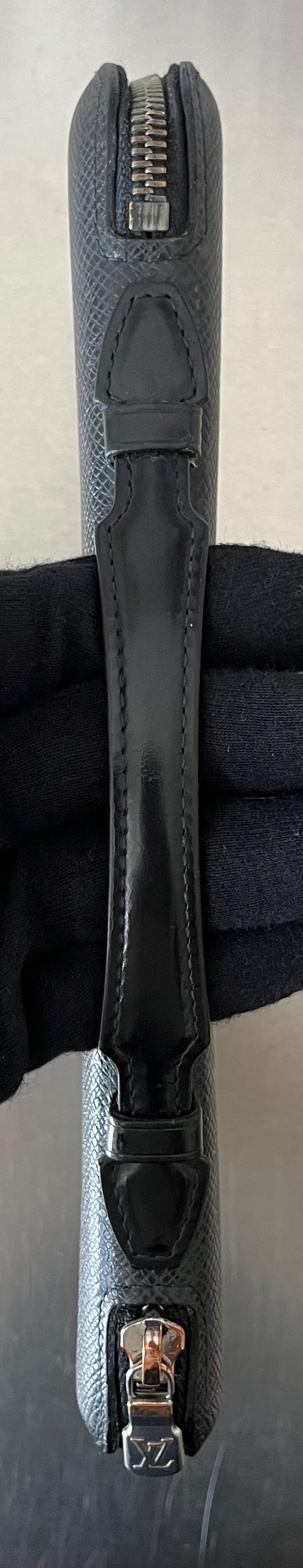 Louis Vuitton Atoll Organizer Taiga