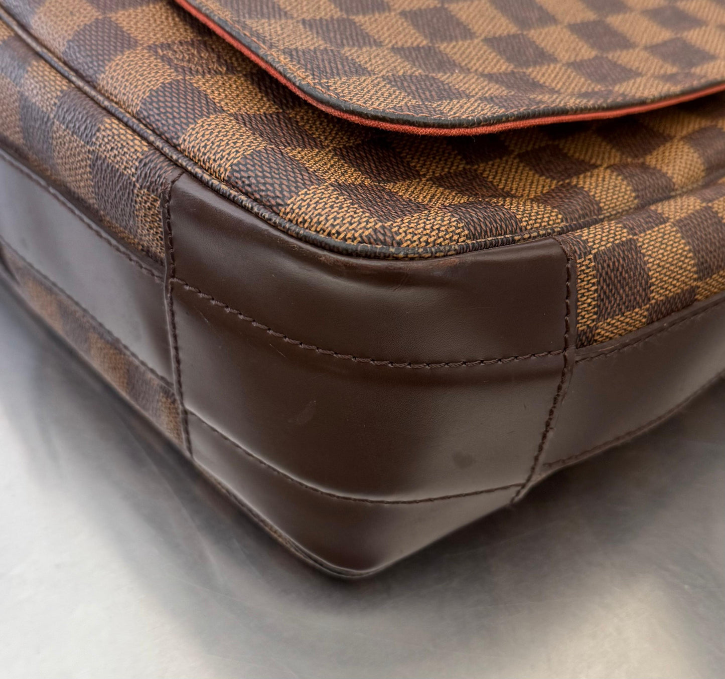 Louis Vuitton Bastille Messenger
