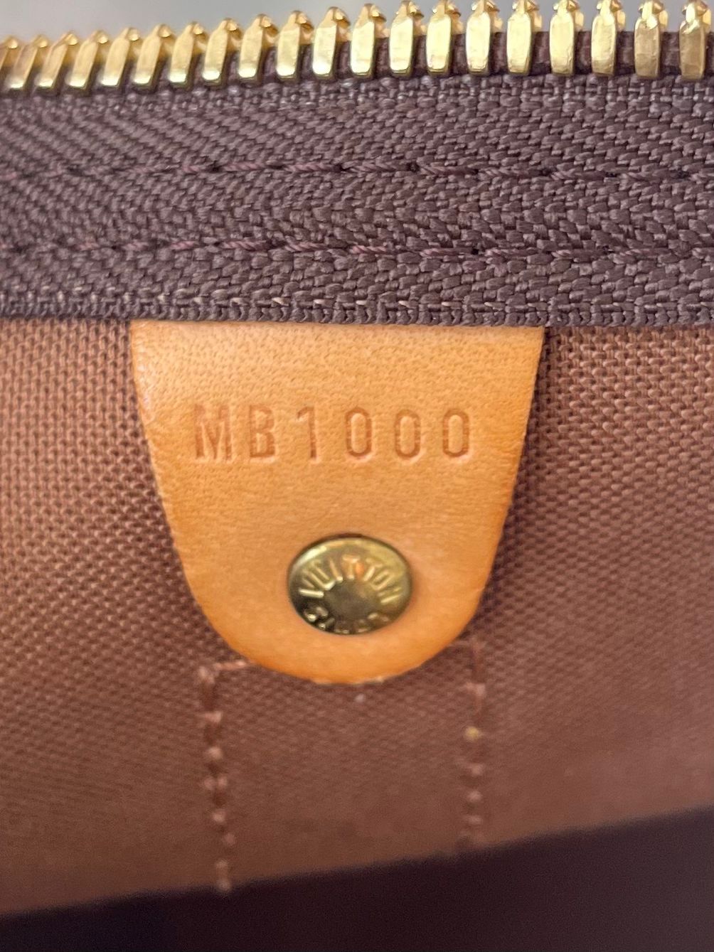 Louis Vuitton Keepall 55 Bandouliere