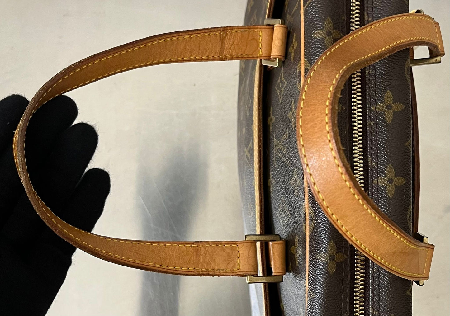 Louis Vuitton Porte Documents Pegase Monogram