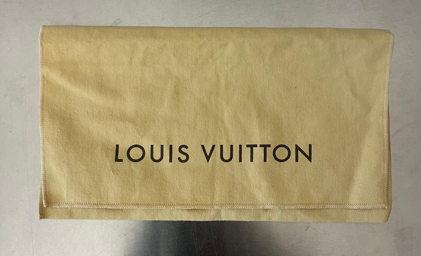 Louis Vuitton Zippy XL Infini Leder