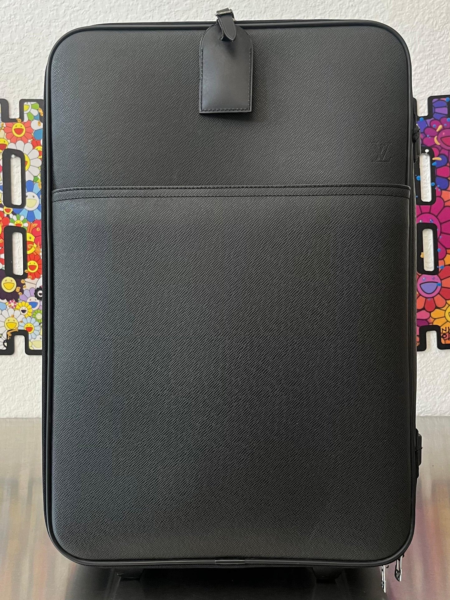 Louis Vuitton Pegase 60 Taiga
