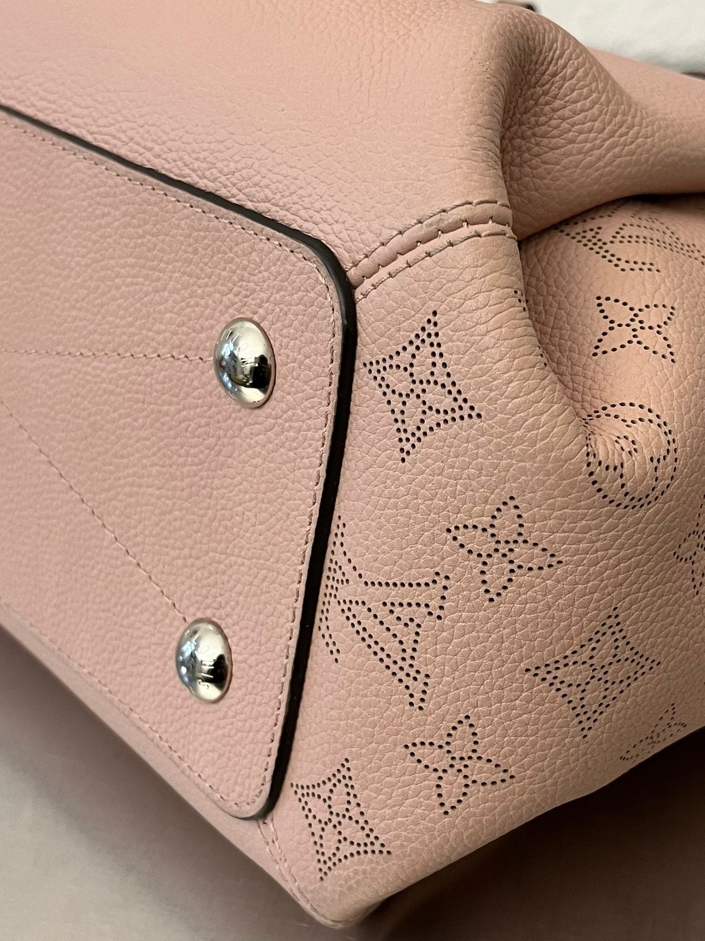 Louis Vuitton Haumea Magnolia Mahina
