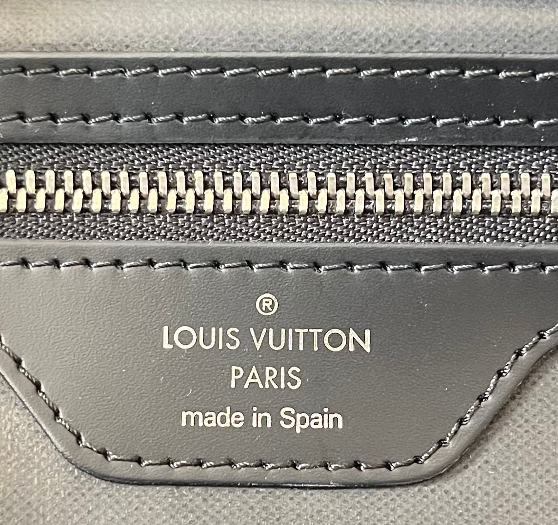 Louis Vuitton Kulturtasche