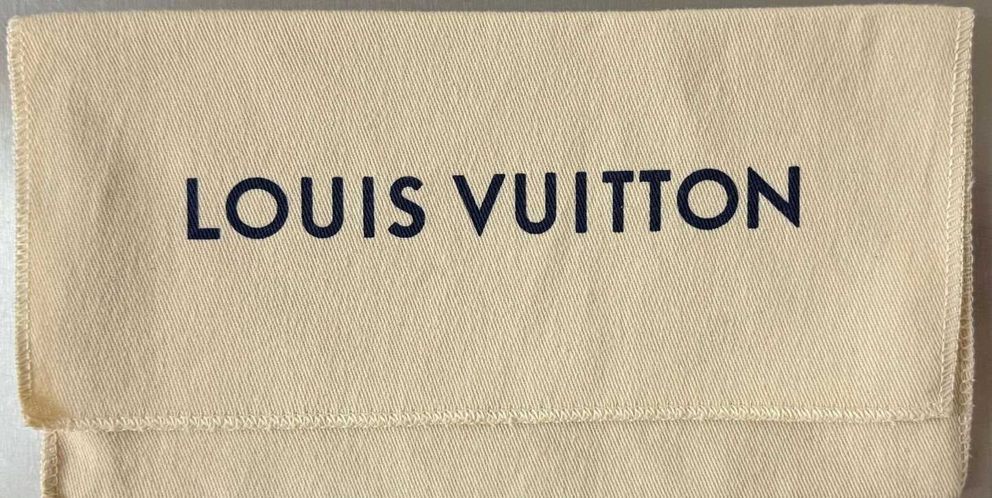 Louis Vuitton Zippy Vertical Taurillon Leder