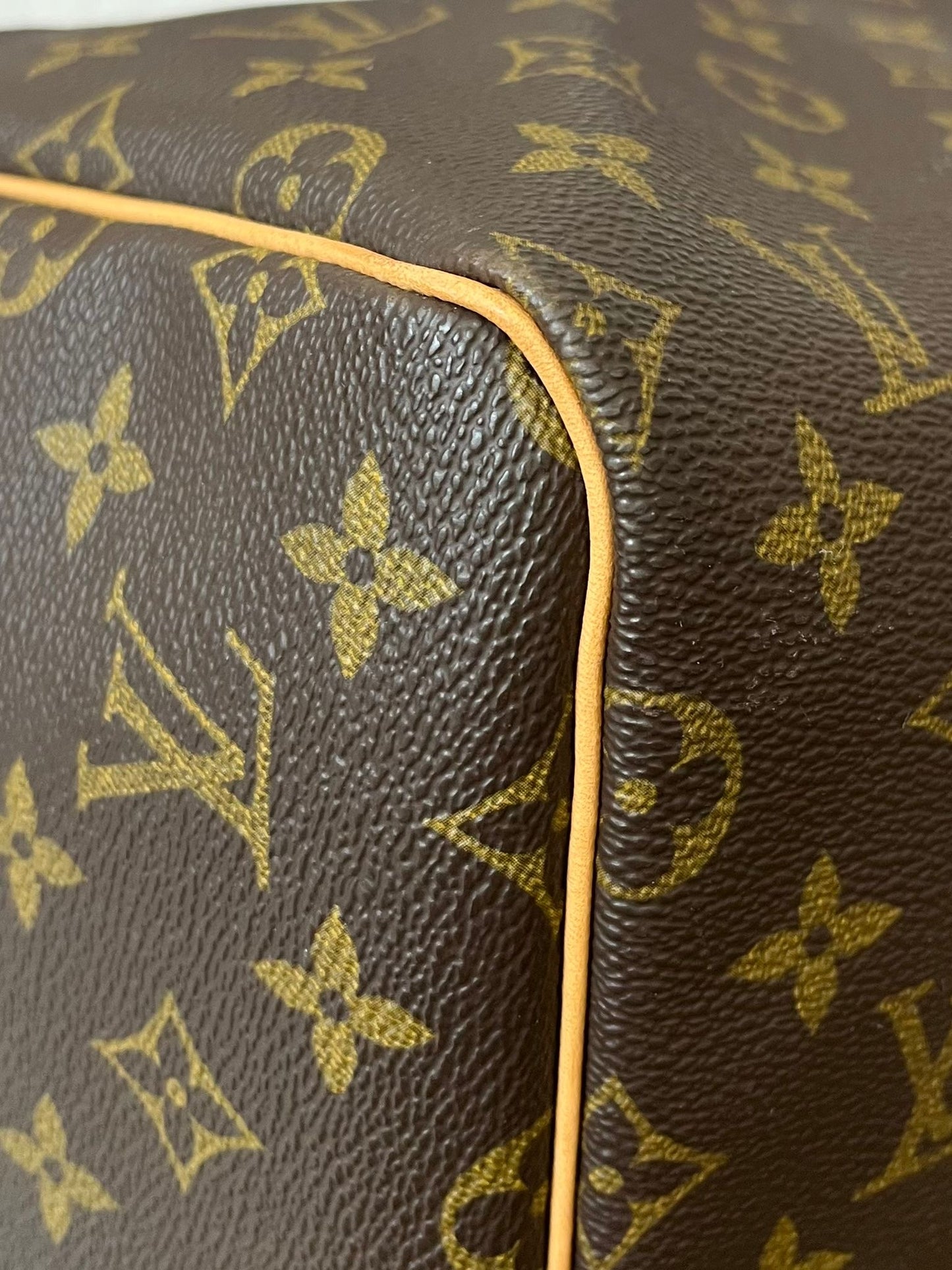 Louis Vuitton Keepall 55