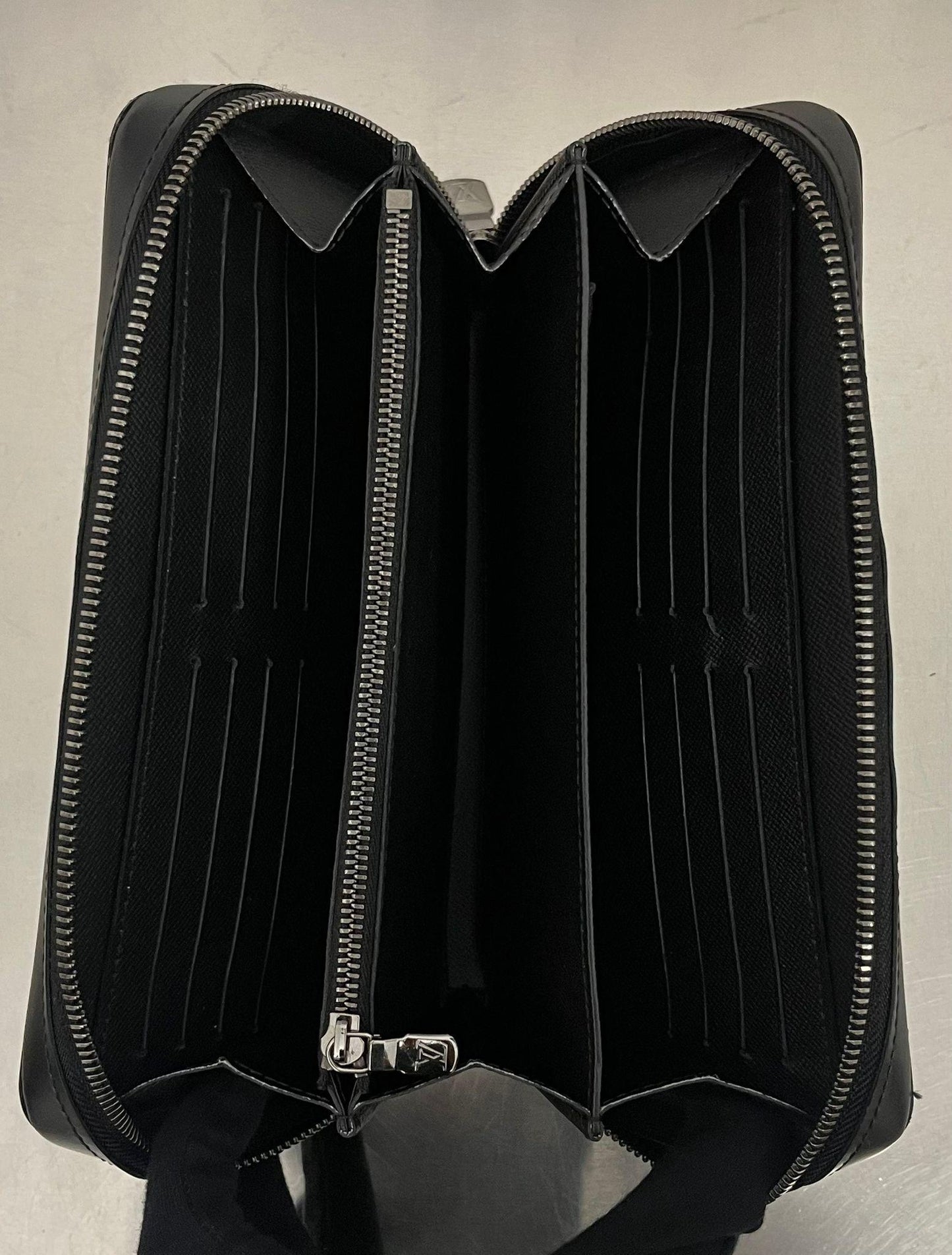 Louis Vuitton Zippy XL Monogram Eclipse