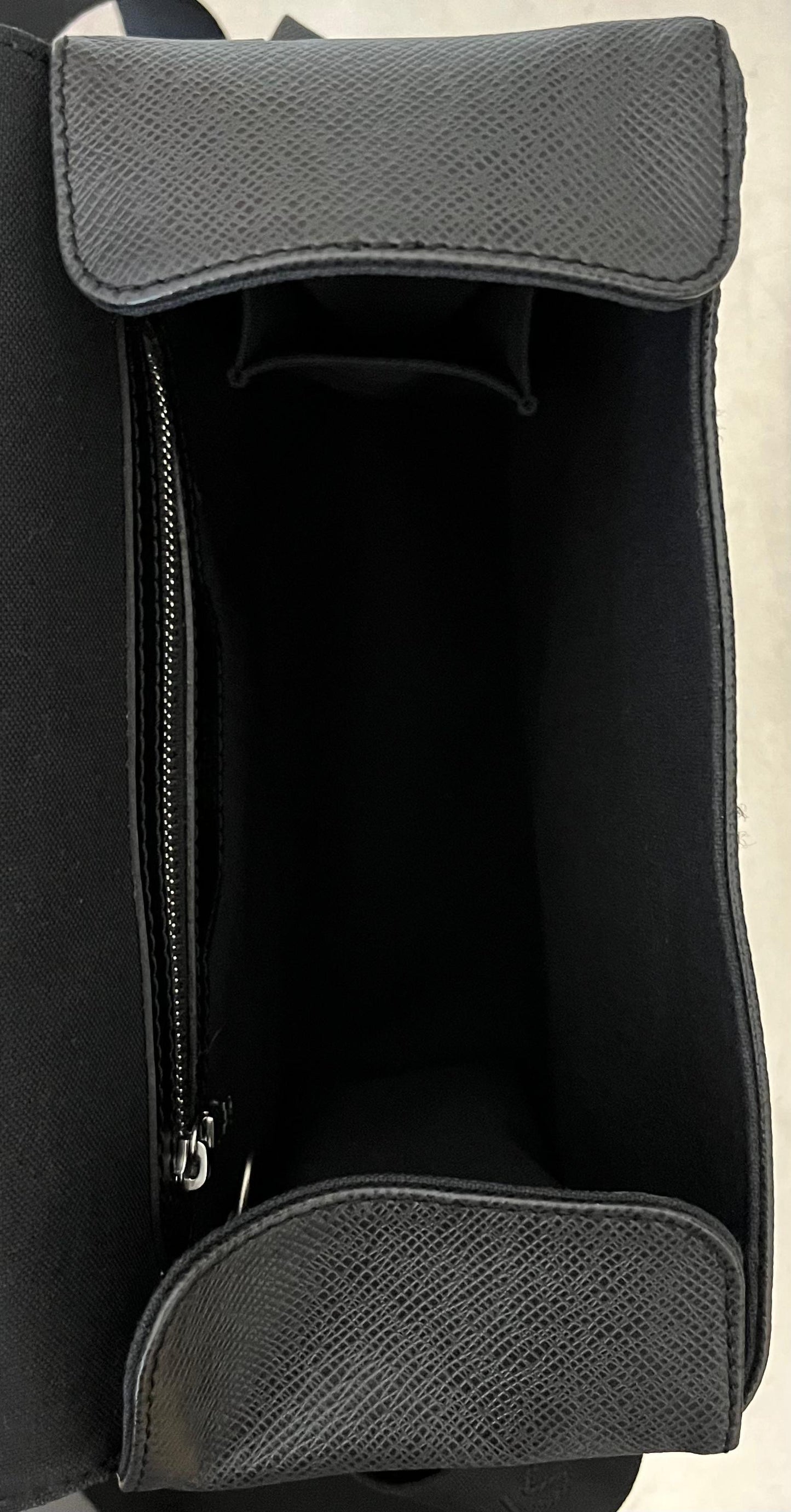 Louis Vuitton Yaranga Taiga