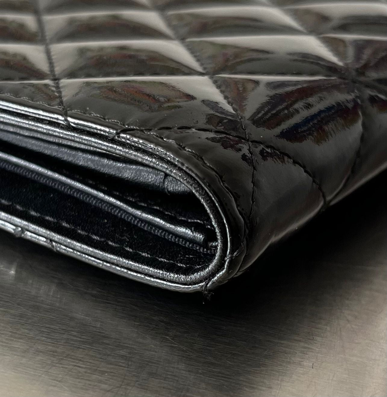 Chanel Matelasse Lackleder CC Geldbörse