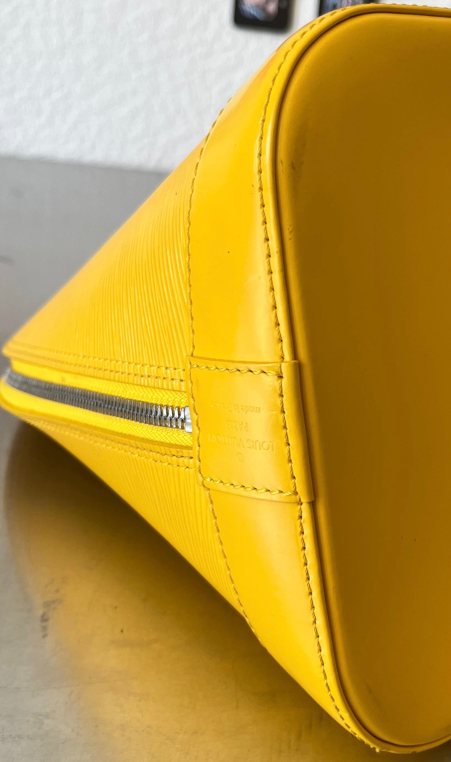 Louis Vuitton Alma GM Epi