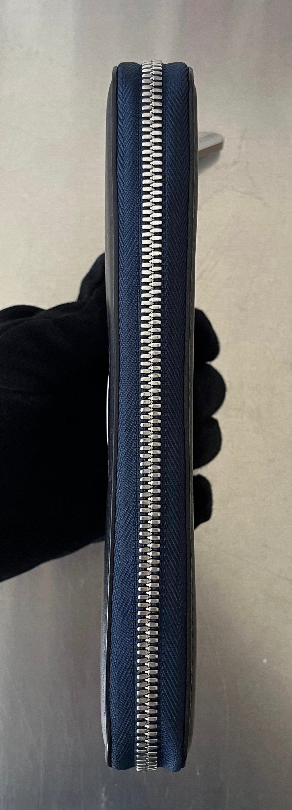 Louis Vuitton Cup Zippy Organizer