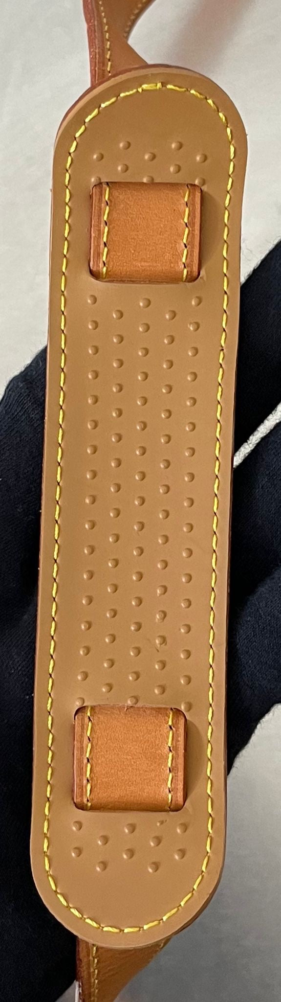 Louis Vuitton Gibeciere GM Messenger
