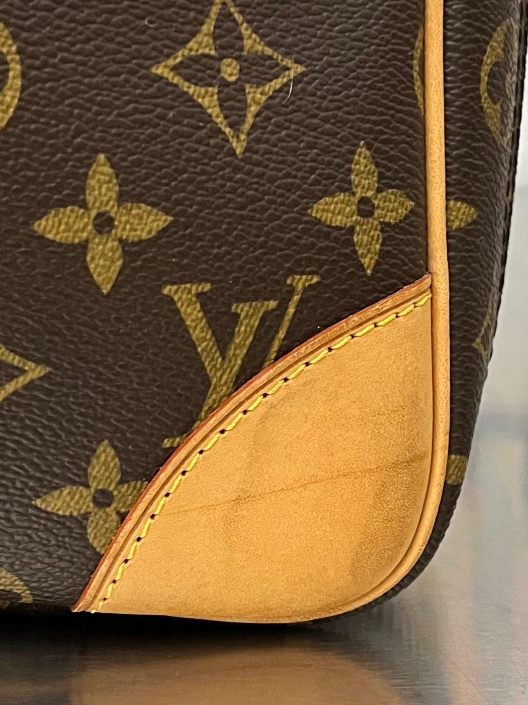 Louis Vuitton Sirius 55