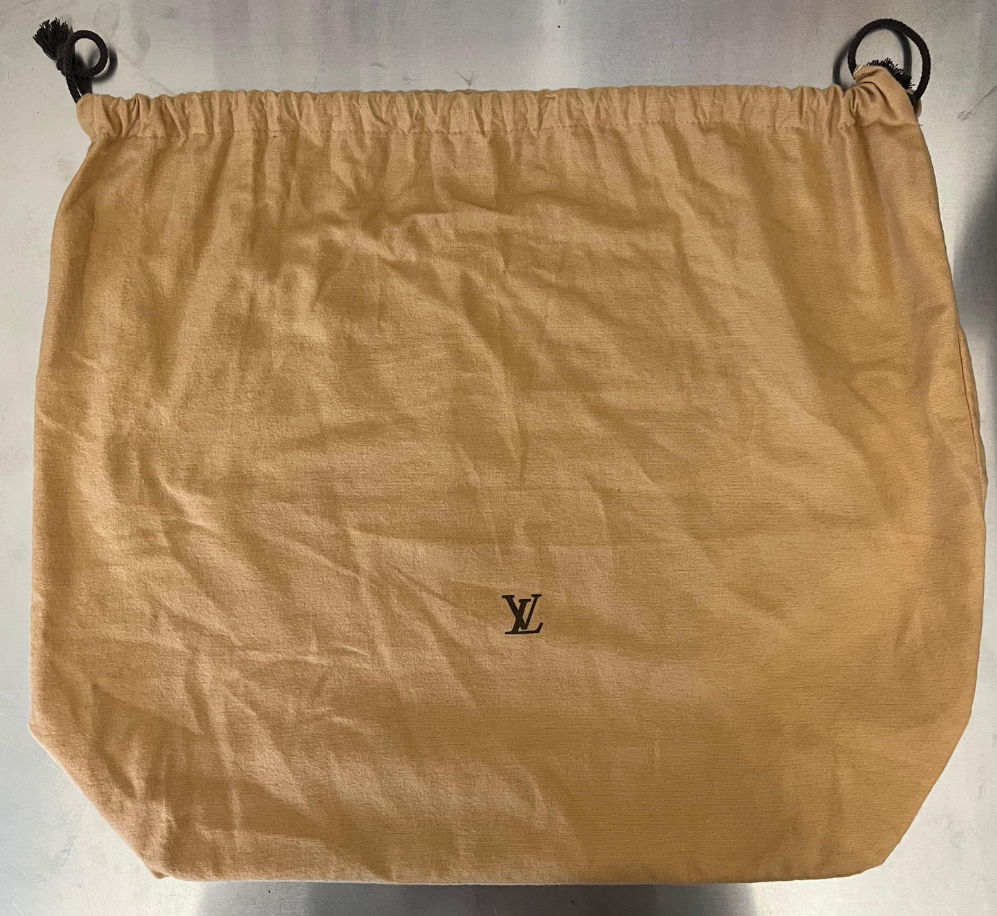 Louis Vuitton Greenwich PM