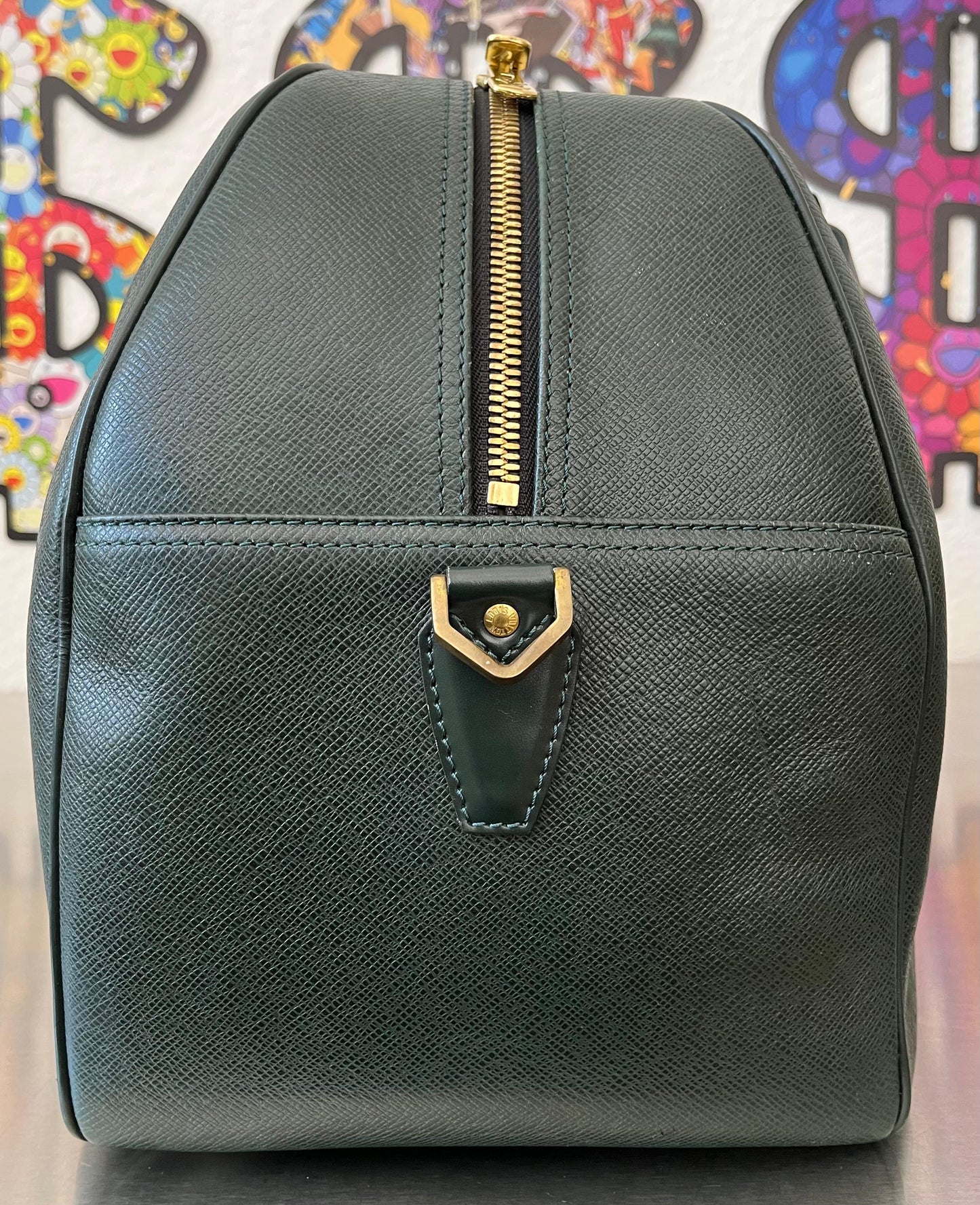 Louis Vuitton Kendall PM Taiga Leder