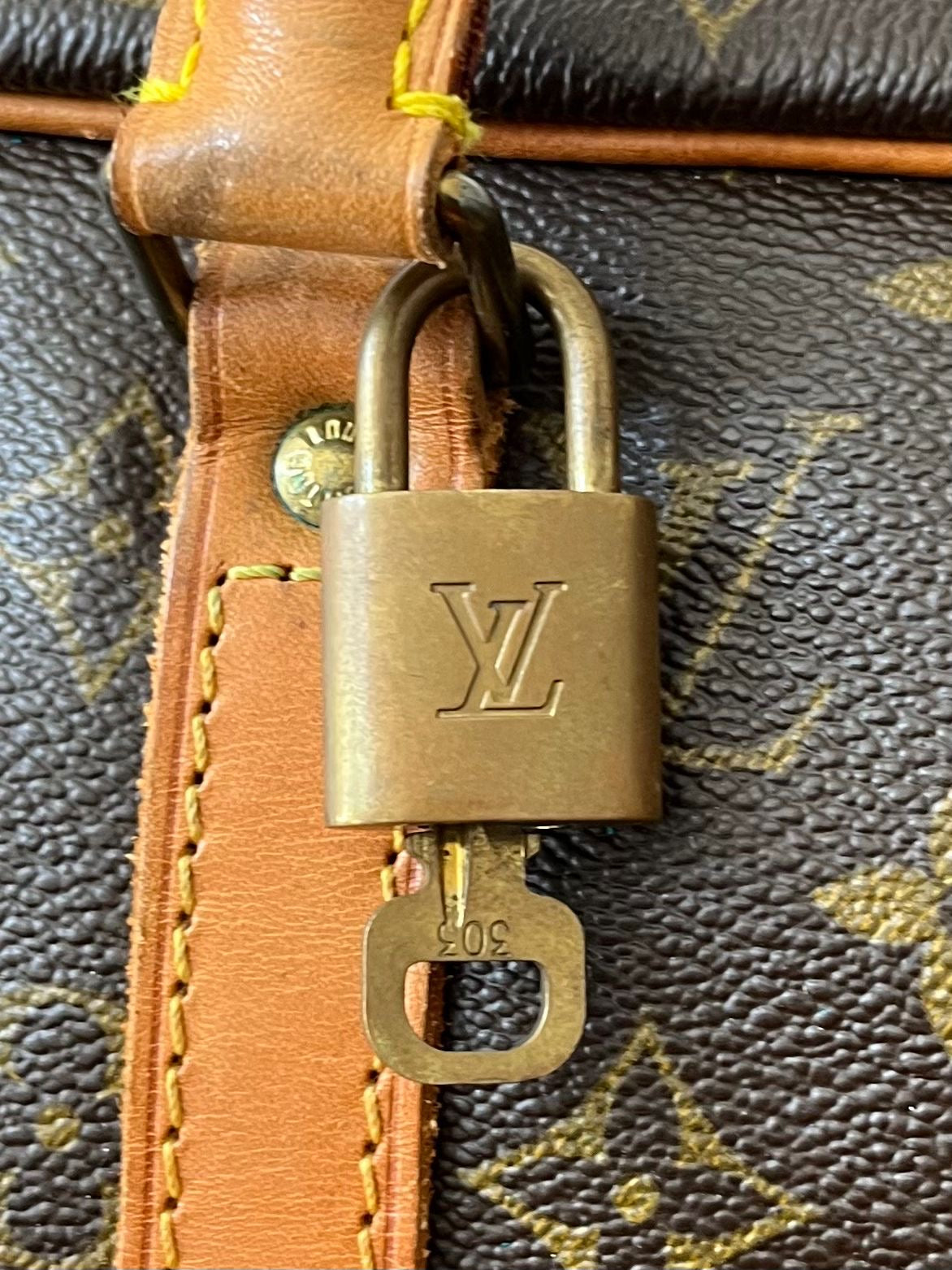 Louis Vuitton Sirius 50
