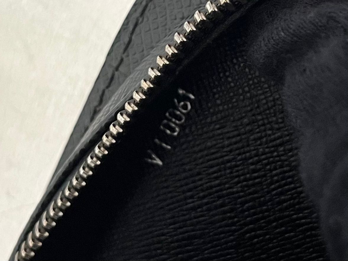 Louis Vuitton Baikal Taiga