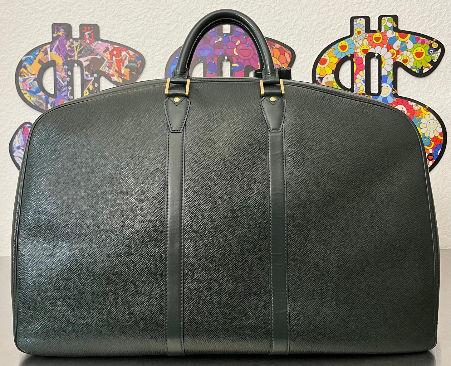 Louis Vuitton Helanga Taiga