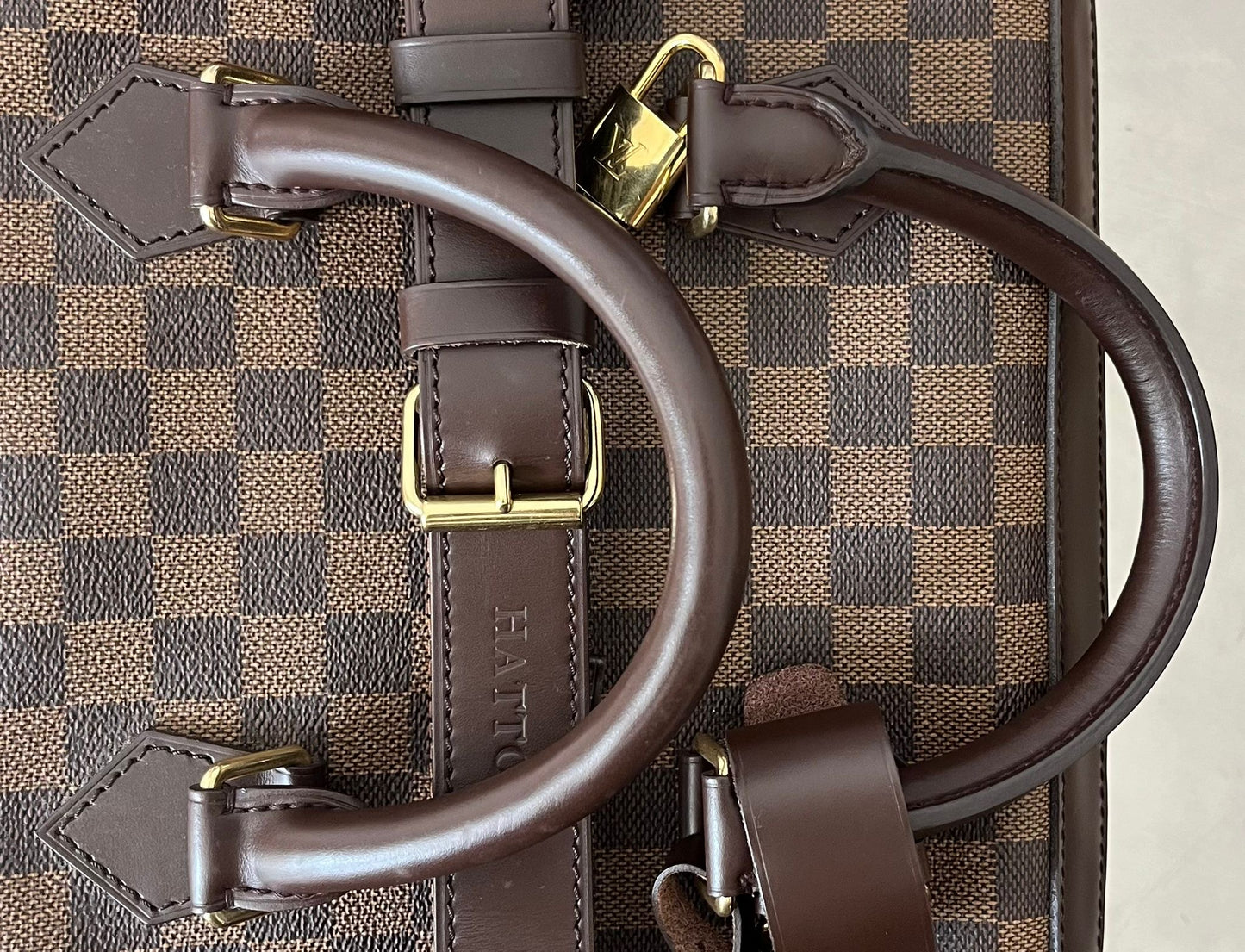 Louis Vuitton Cruiser Bag 40 Damier