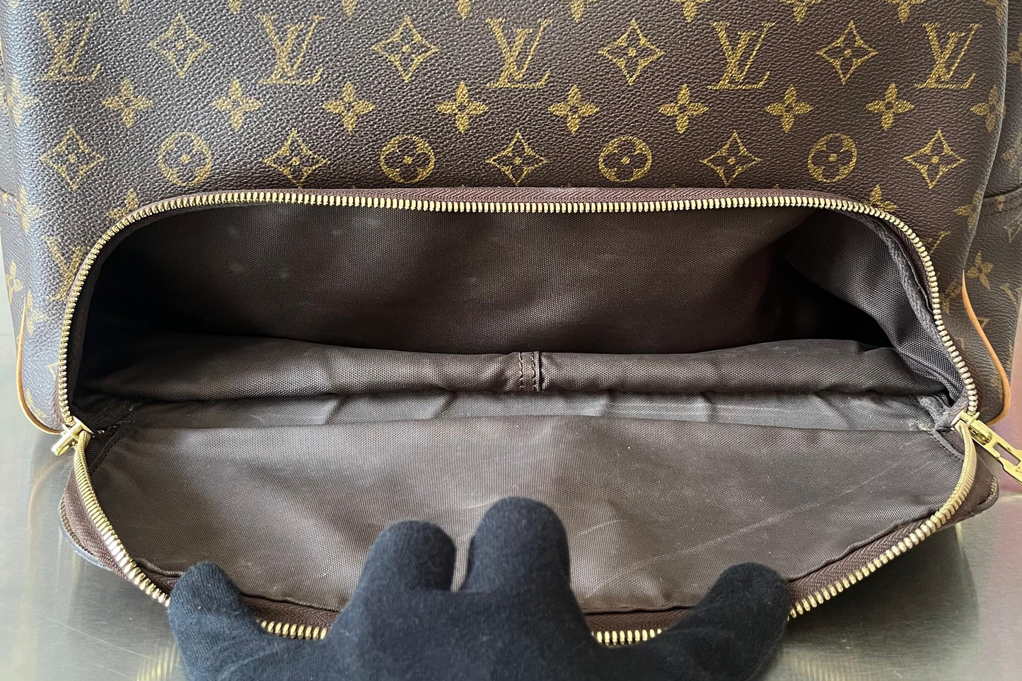 Louis Vuitton Evasion