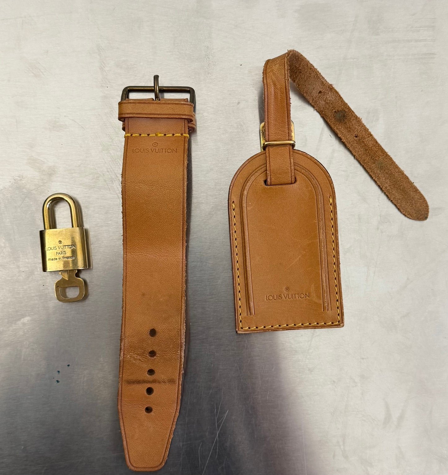 Louis Vuitton Keepall 45 Bandouliere