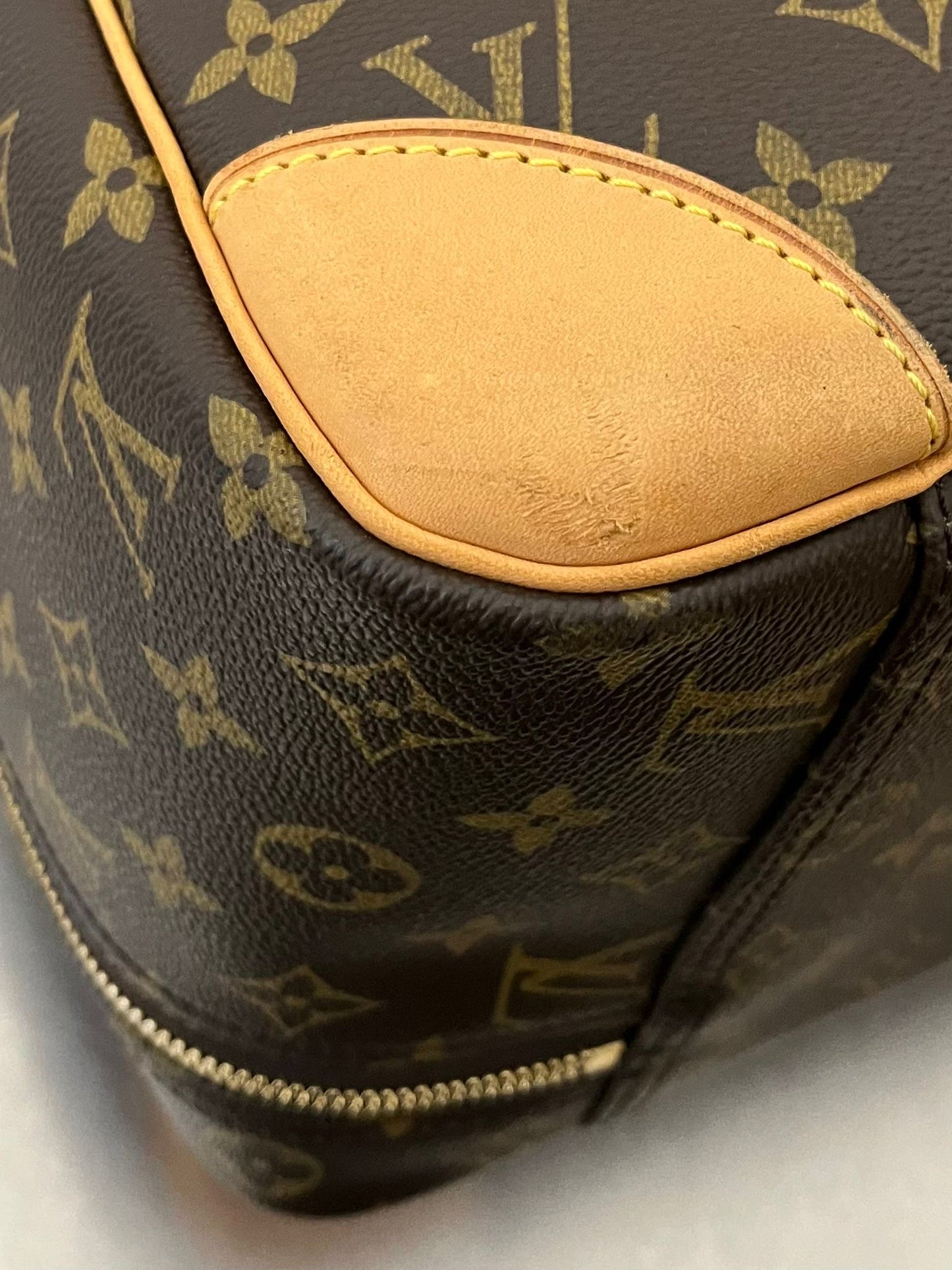 Louis Vuitton Sirius 55