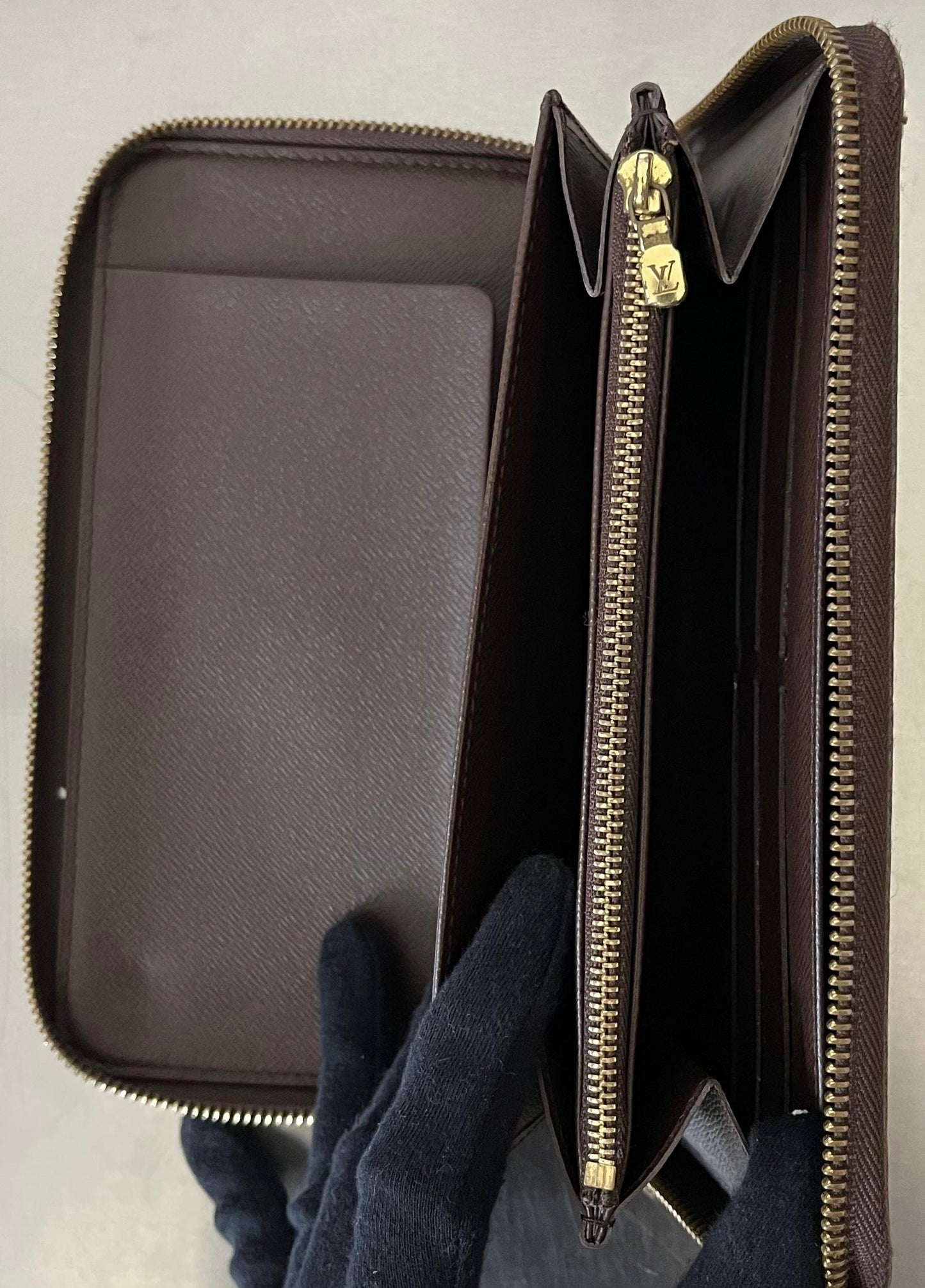 Louis Vuitton Zippy Organizer Damier