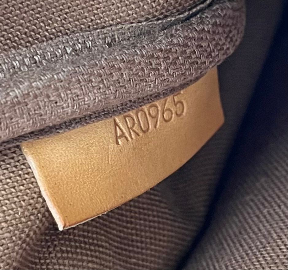 Louis Vuitton Gibeciere MM Monogramm
