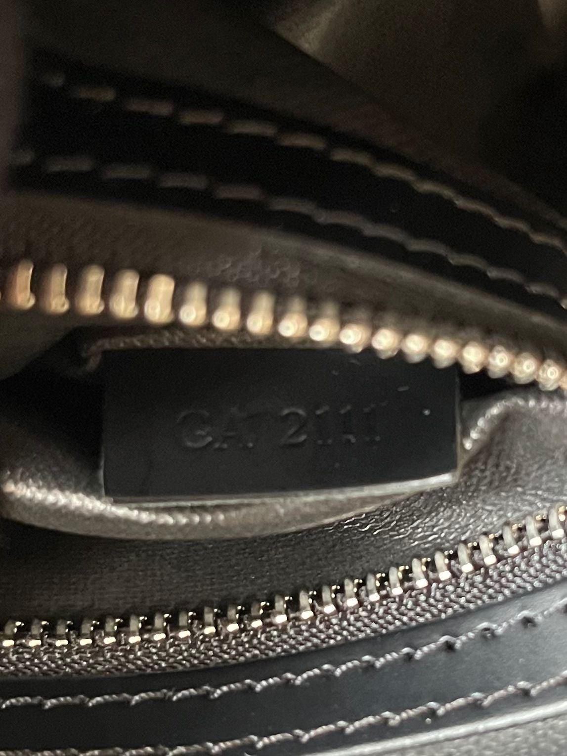 Louis Vuitton Kulturtasche