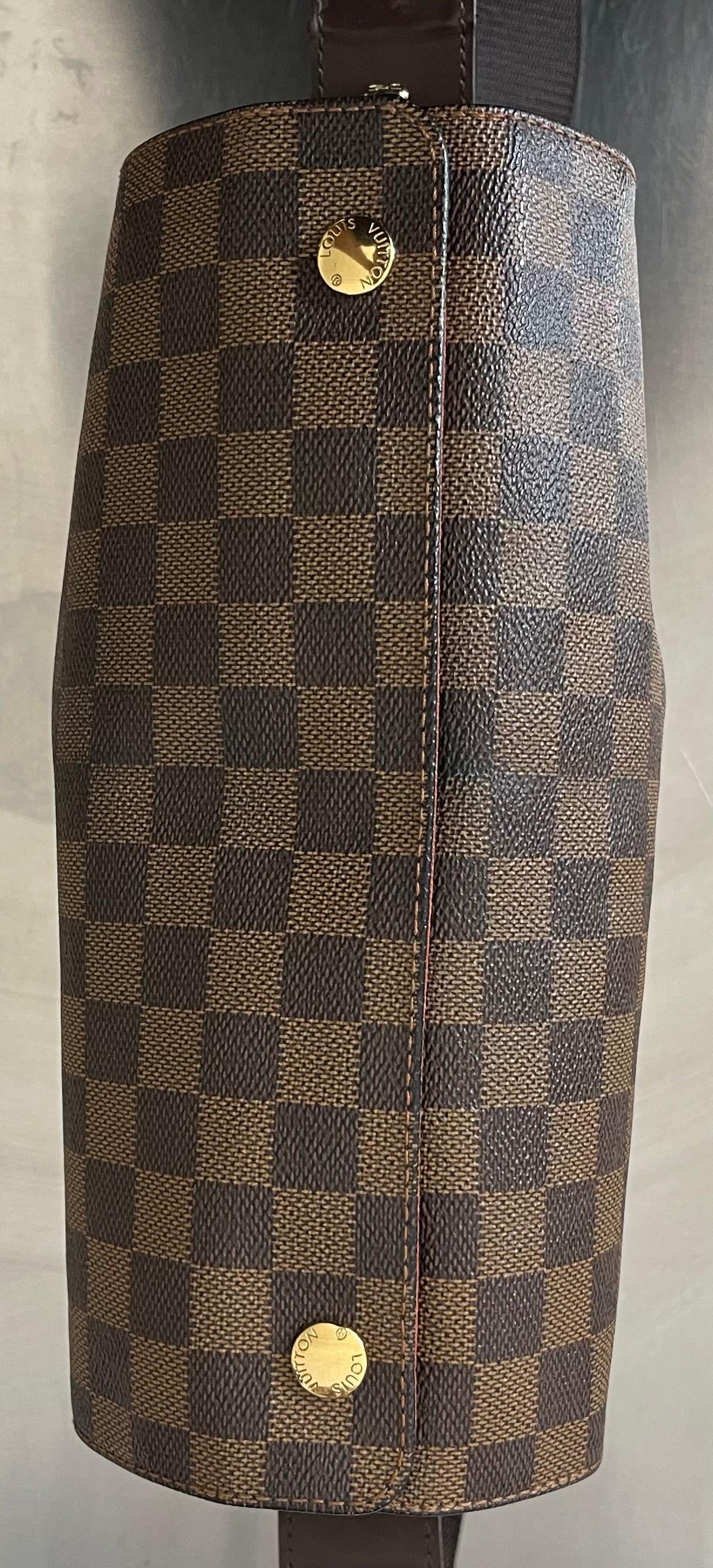 Louis Vuitton Naviglio Messenger