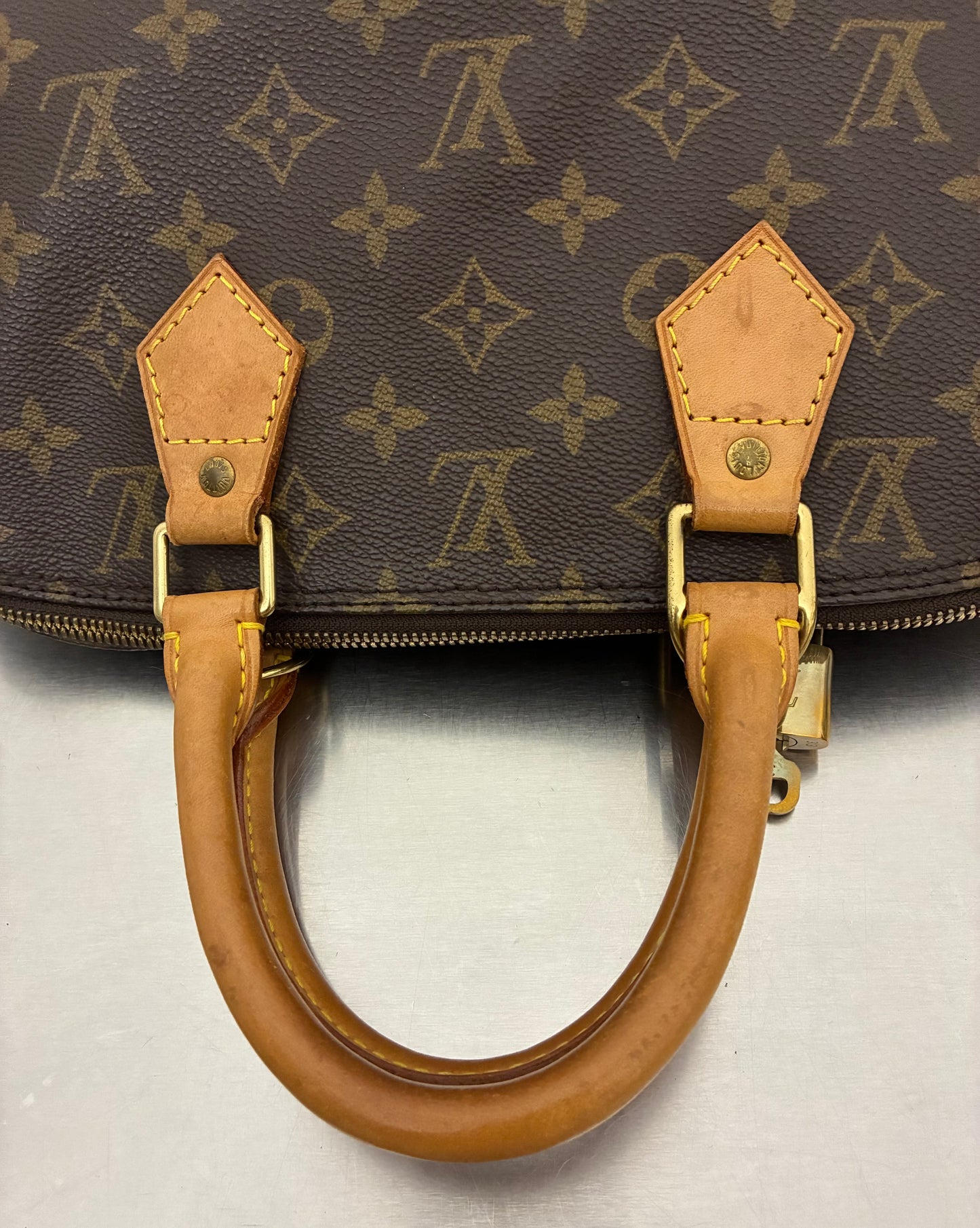 Louis Vuitton Alma PM
