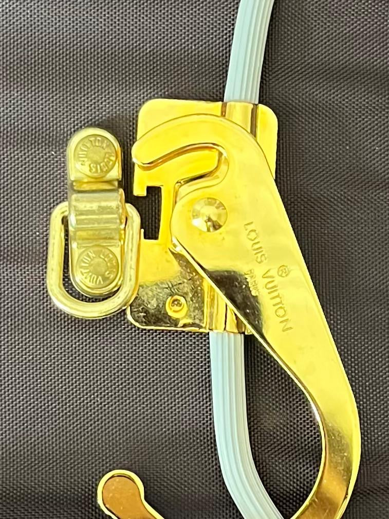 Louis Vuitton Helanga Taiga