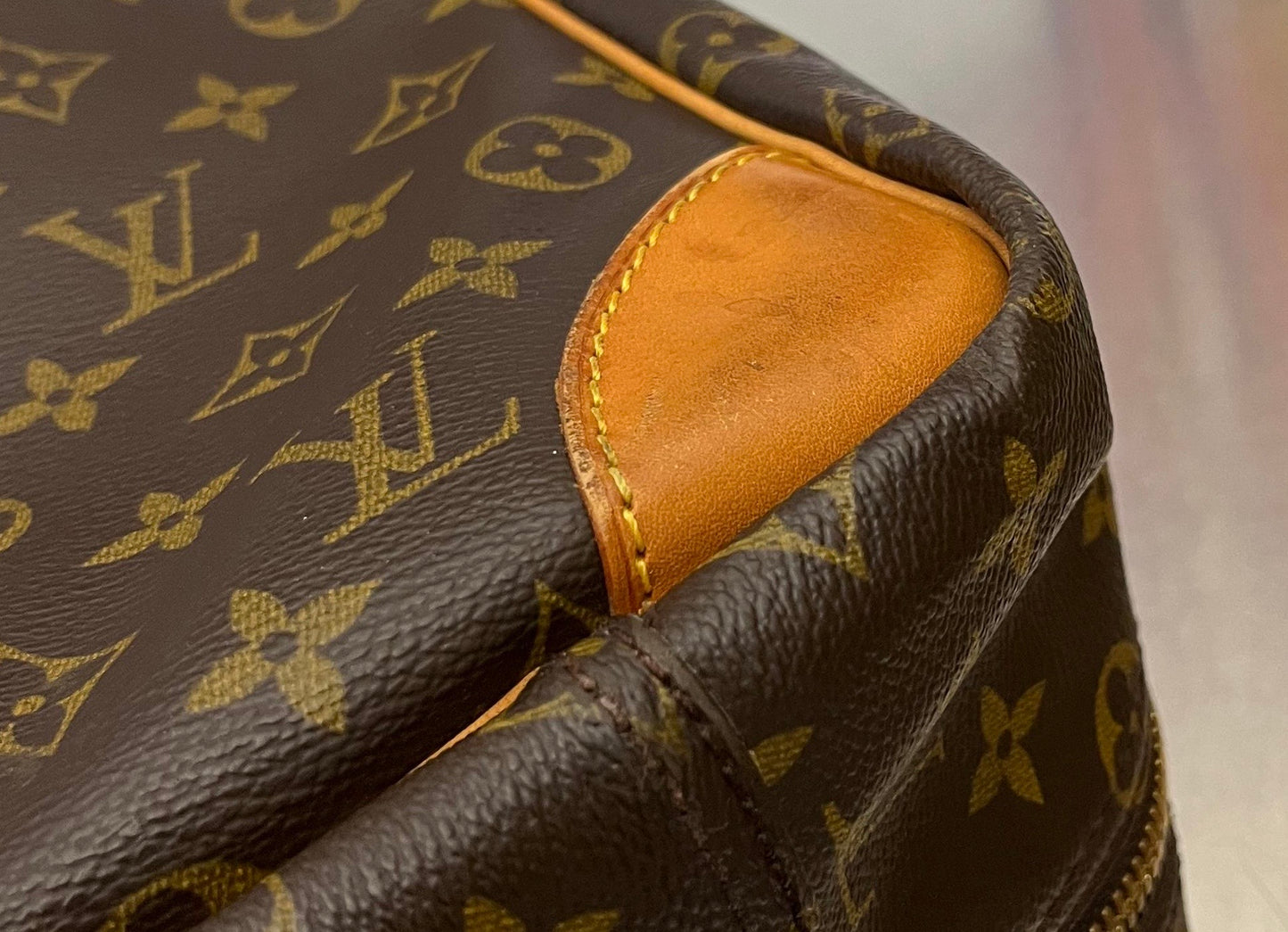 Louis Vuitton Sirius 45