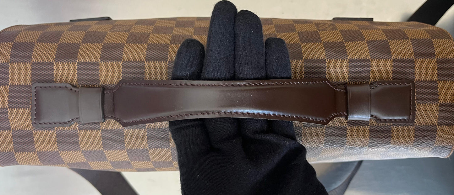Louis Vuitton Broadway