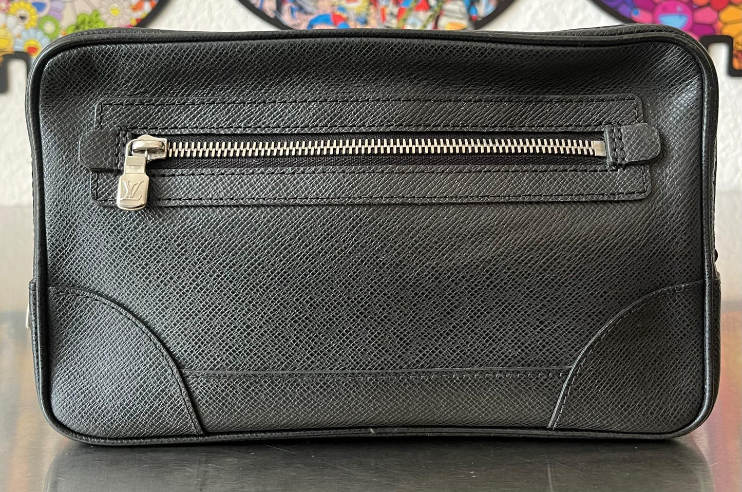 Louis Vuitton Pavel Taiga Leder