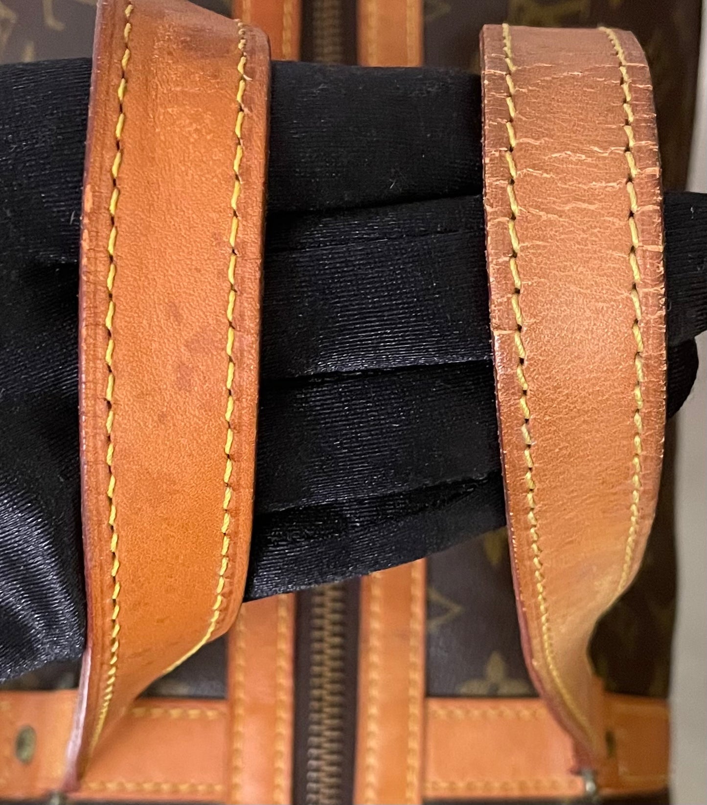 Louis Vuitton Sac Souple 45