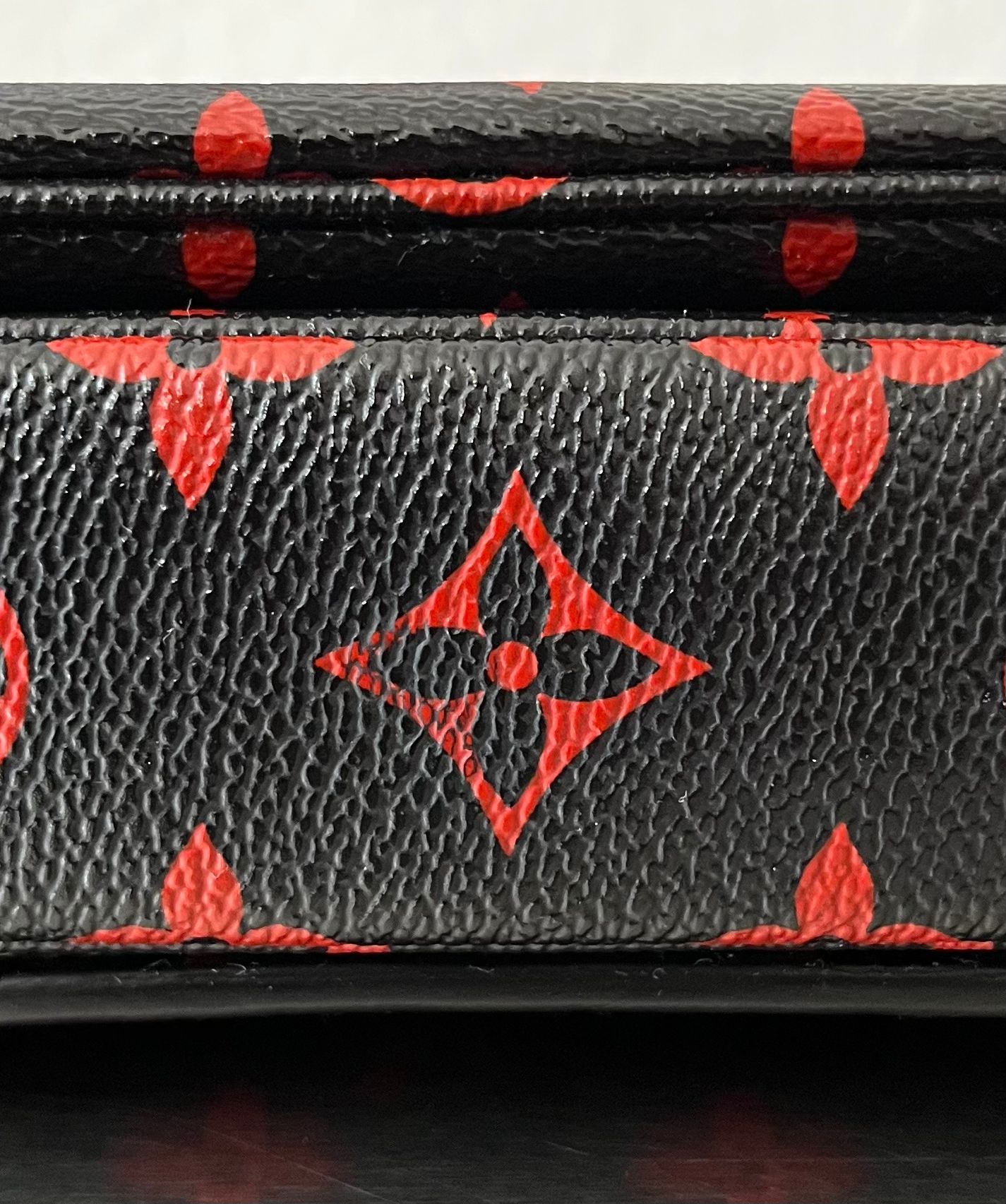 Louis Vuitton Metis Pochette Infrarouge (Limitiertes Modell)