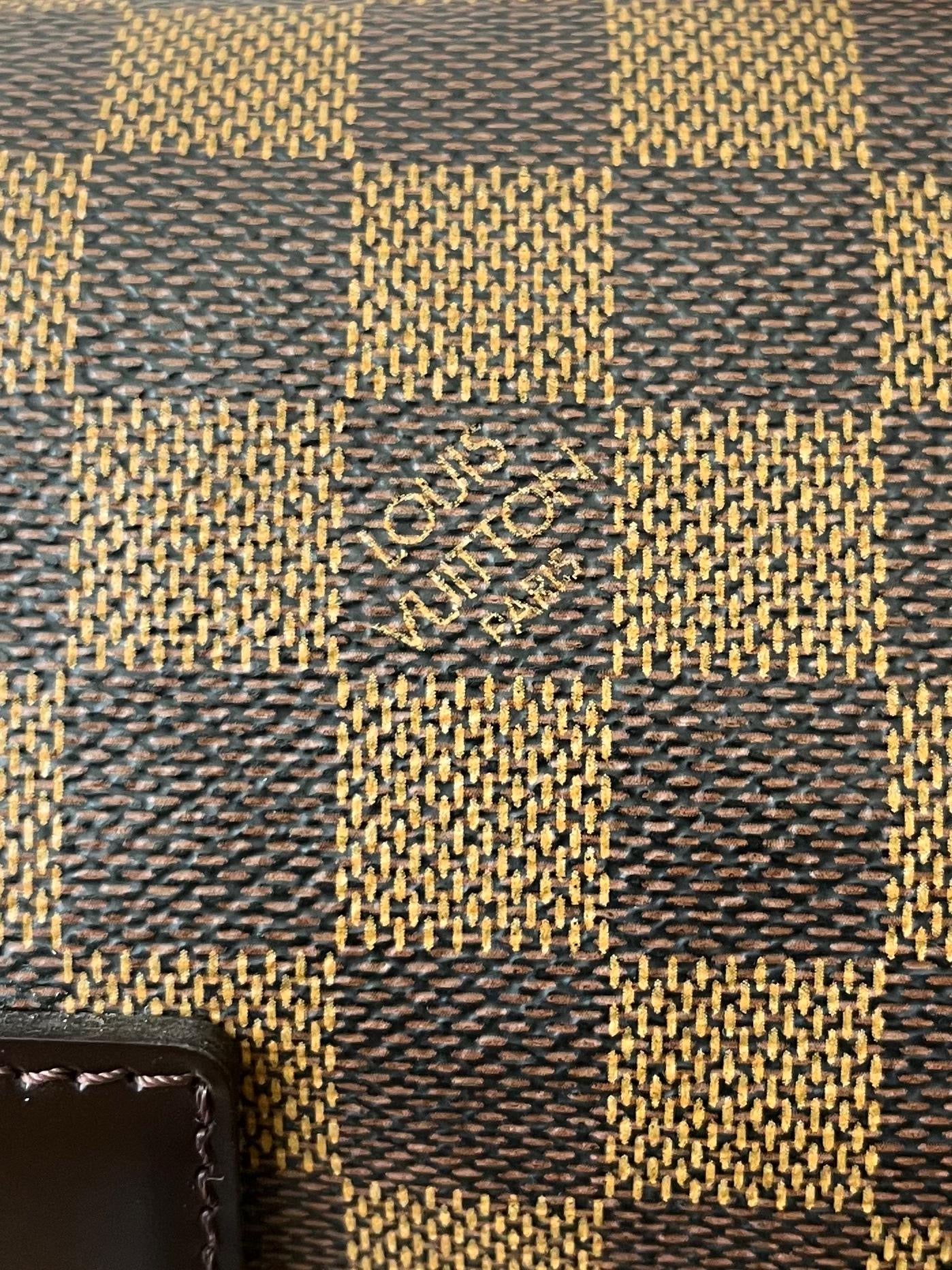 Louis Vuitton Broadway