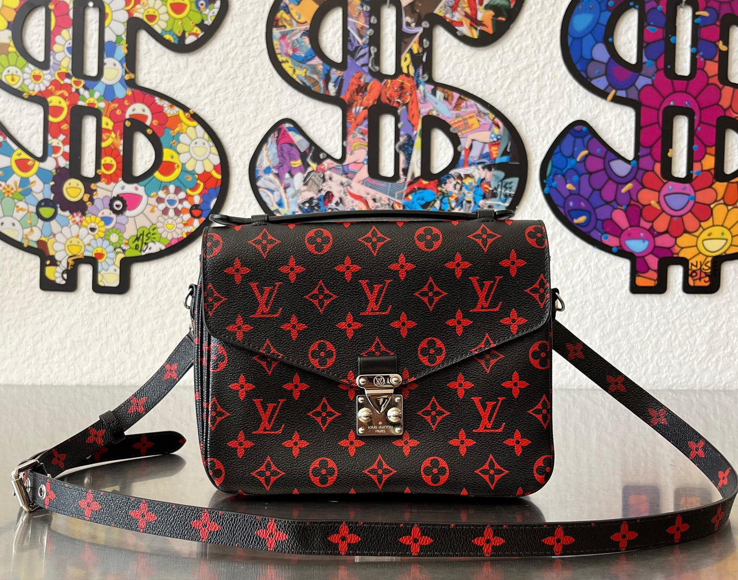 Louis Vuitton Metis Pochette Infrarouge (Limitiertes Modell)