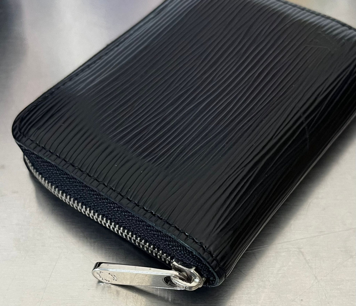 Louis Vuitton Zippy Coin Epi
