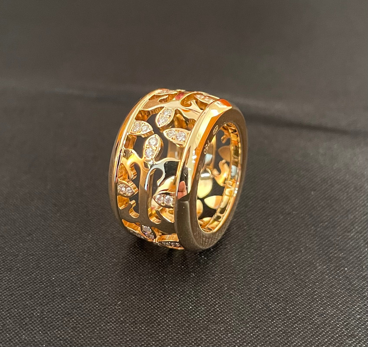 Patek Philippe Calatrava Kreuz Ring