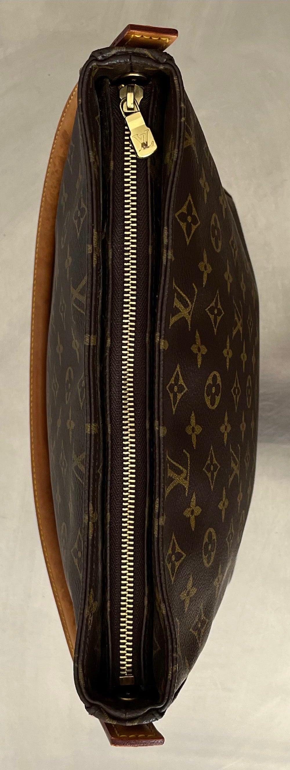 Louis Vuitton Looping GM
