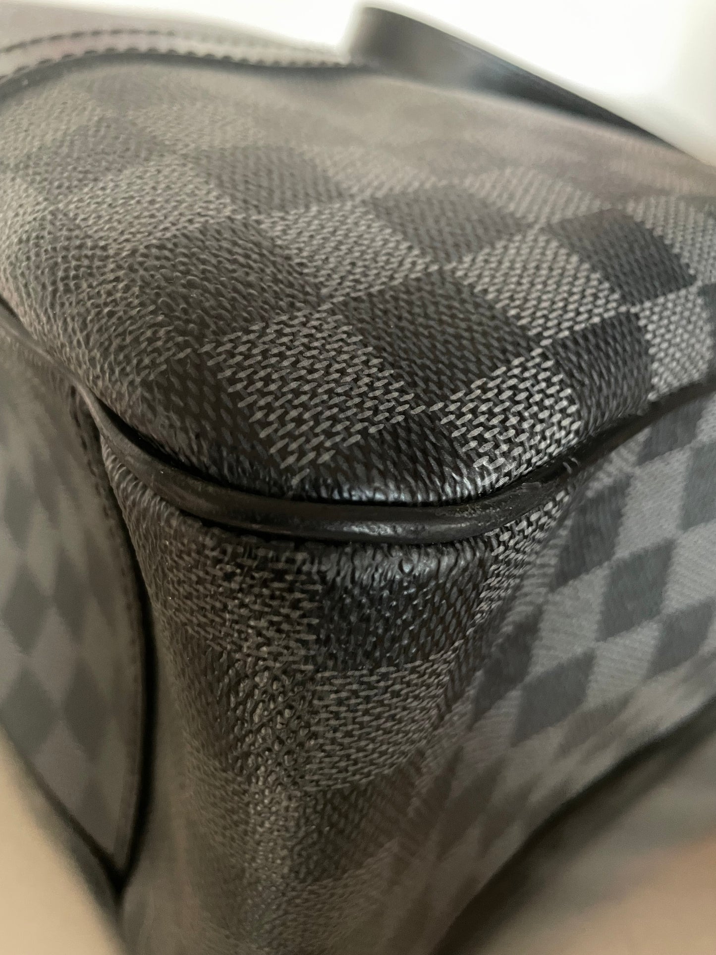 Louis Vuitton Tadao Damier